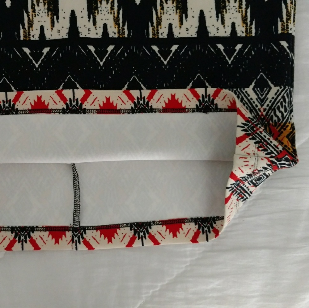 Chelsea & Theodore patterned pencil skirt - Picture 5 of 8